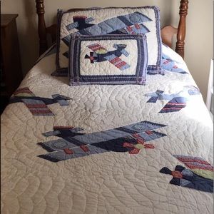 Pottery Barn Kids Quilt & Shams